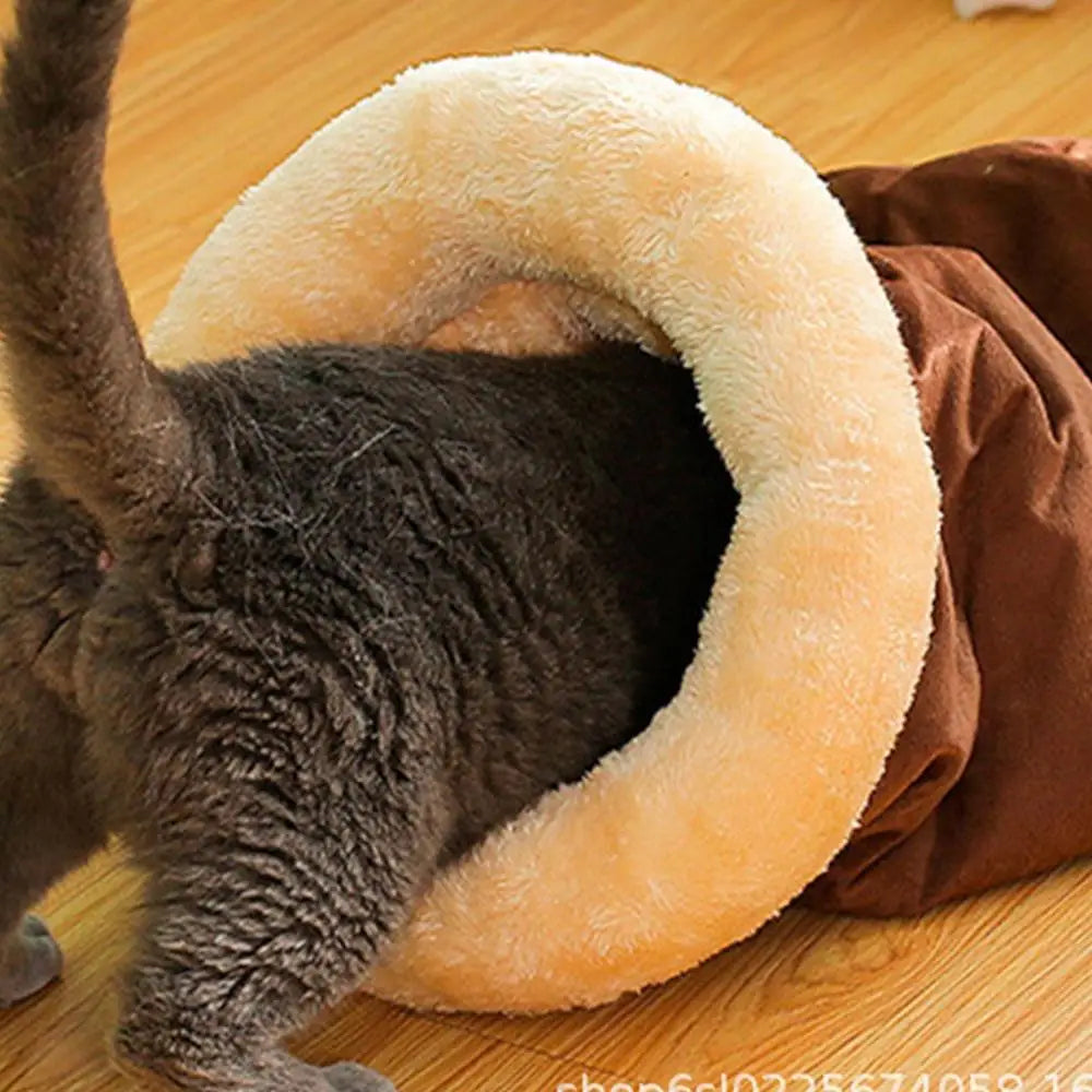 Semi-Enclosed Cat Cave Bed – Soft Tunnel Hideaway